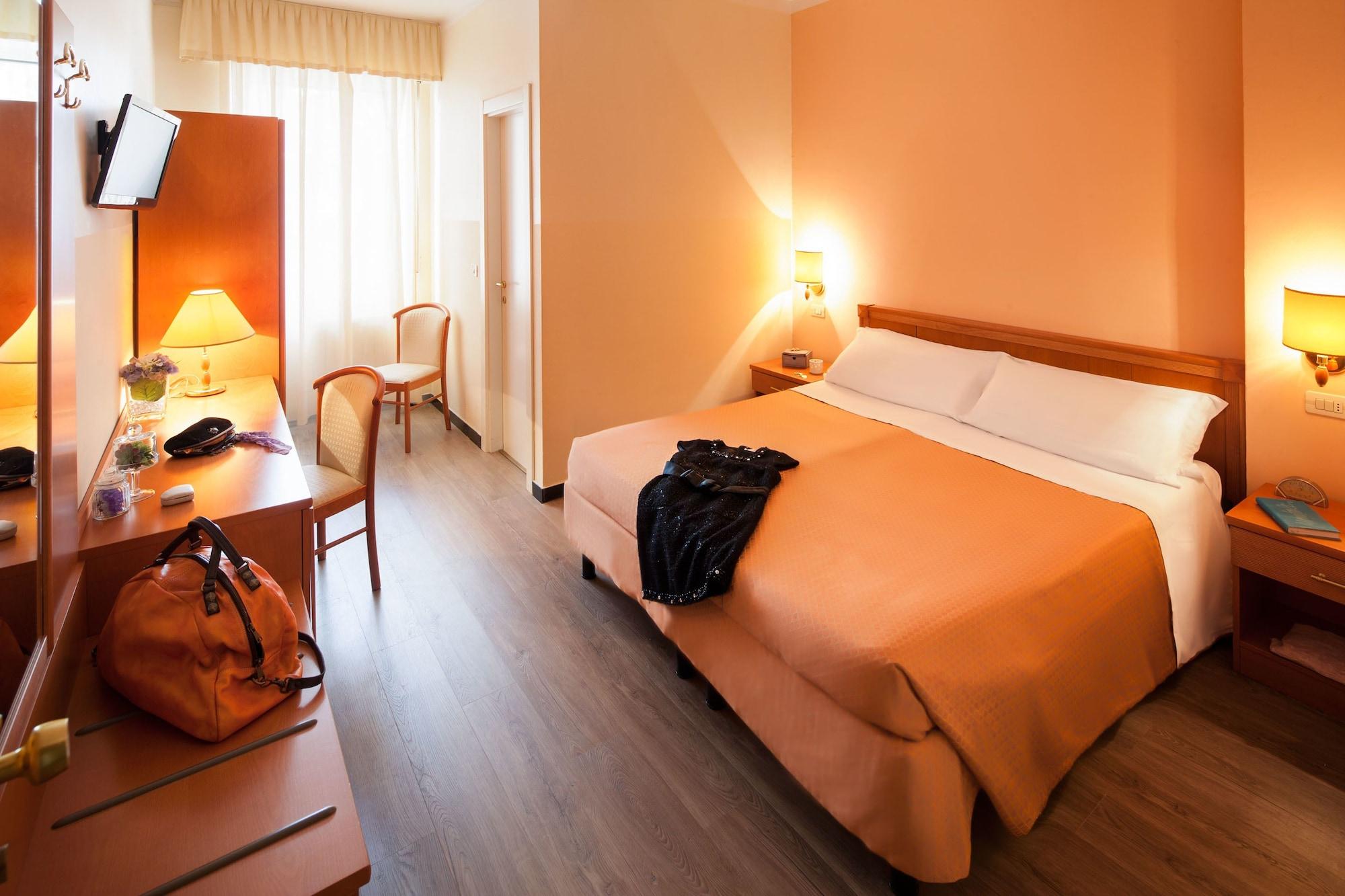Hotel Curtis Centrale Alassio Exterior photo
