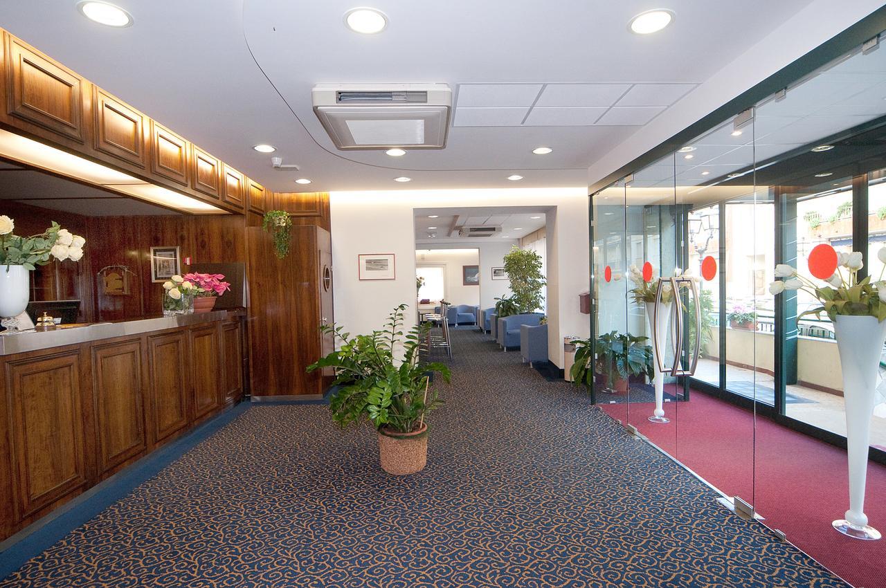 Hotel Curtis Centrale Alassio Exterior photo